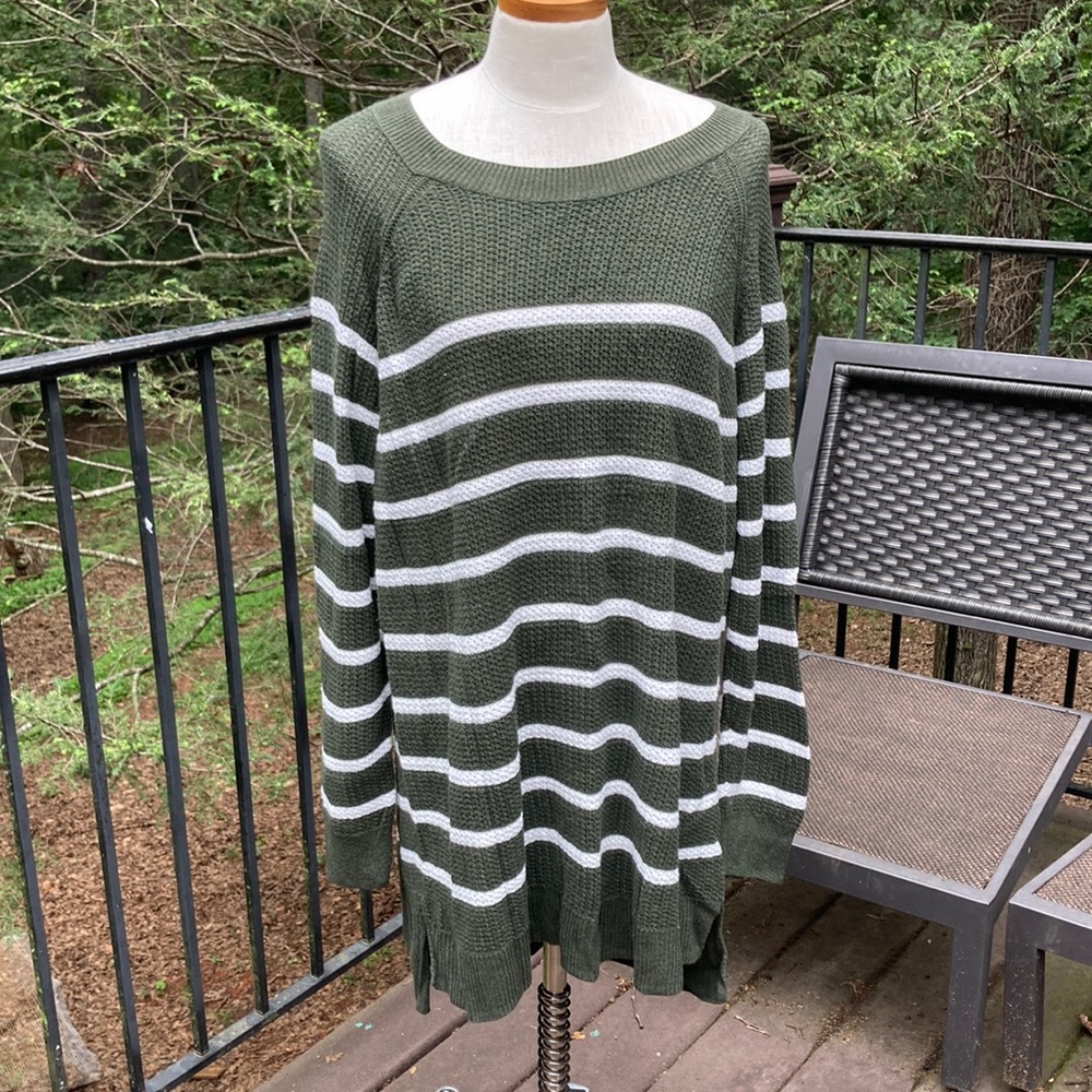 Old Navy olive/white striped sweater sz. XXL*